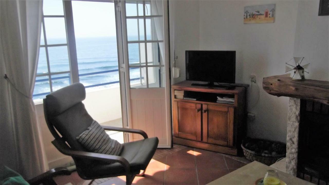 Cliff House Next To Beach 埃里塞拉 外观 照片